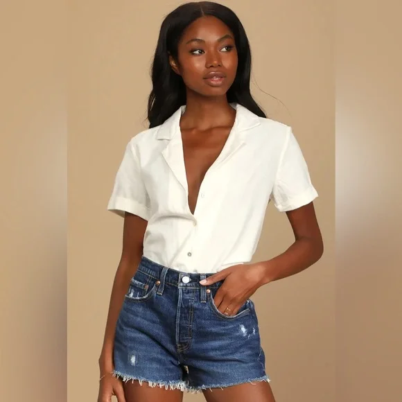 💘5xHP!💘 Levi’s | Cut Off Jean Shorts, Size 6 - Picture 2 of 16